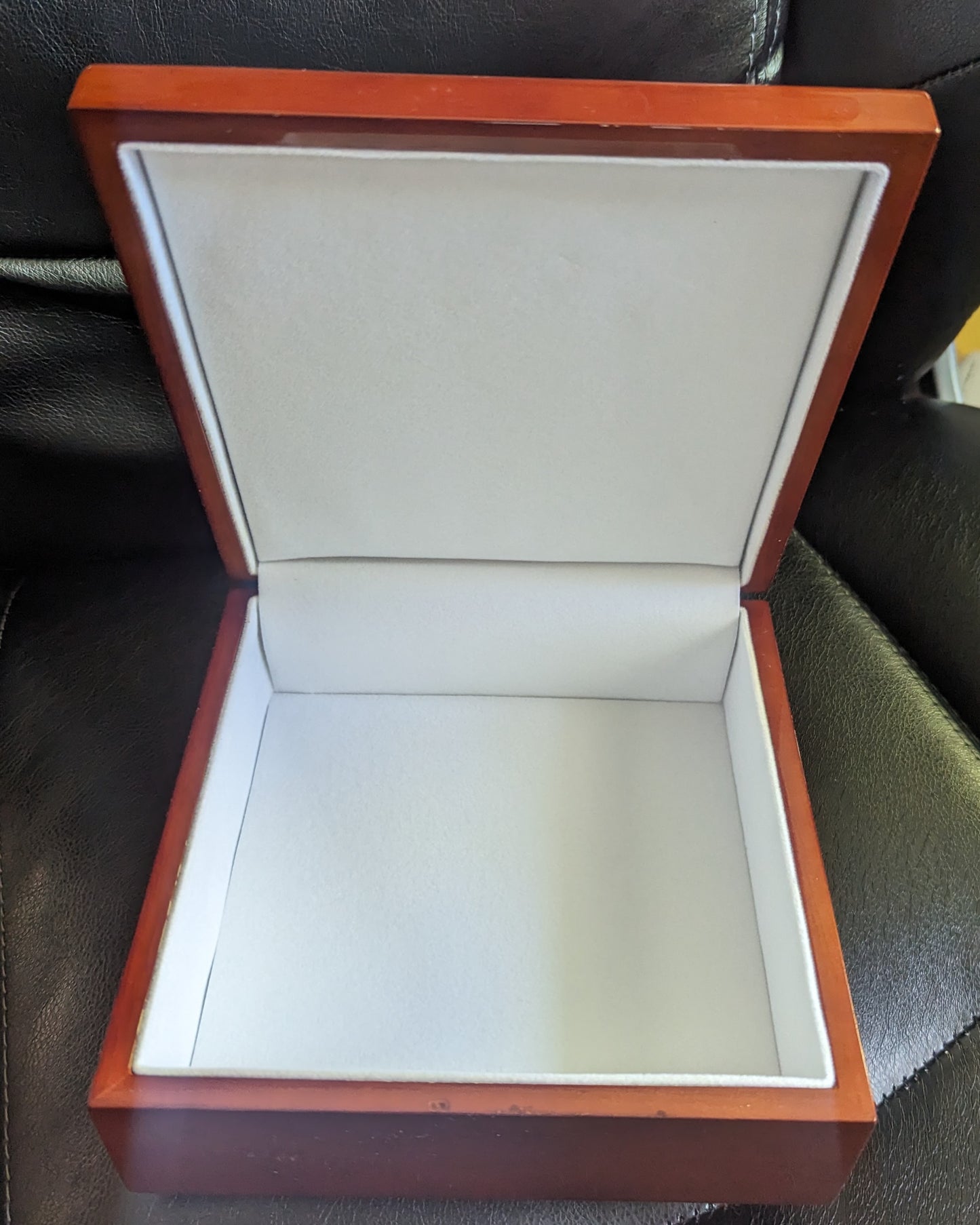 Inspirational Jewelry Box with Helen Keller Quote - Elegant Storage for Treasures